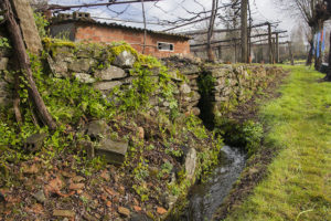 Canle Muiño dos Lavadoiros