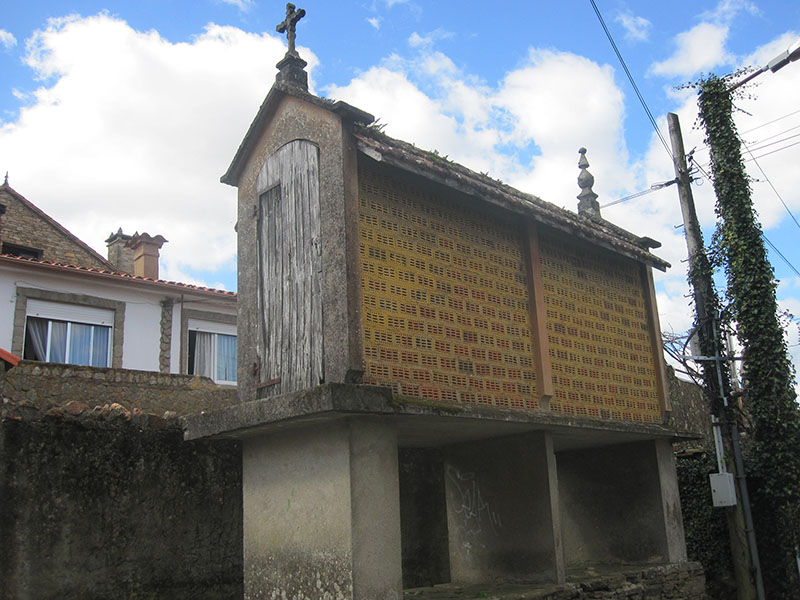 Horreo ladrillo Picaños Horreo ladrillo Picaños