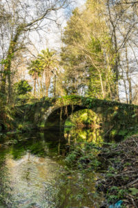 Ponte Tres Ollos en Pontepedriña de Arriba